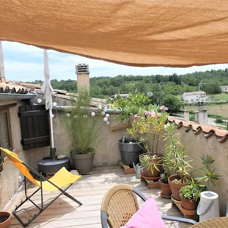 D'hote Avec Terrasse Privee Plein Sud, Vue, Yoga Et Terrain De Loisir Prive Au Bord Du *
