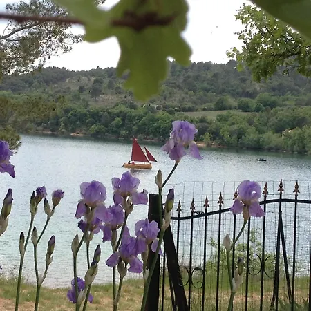 D'hote Avec Terrasse Privee Plein Sud, Vue, Yoga Et Terrain De Loisir Prive Au Bord Du *
